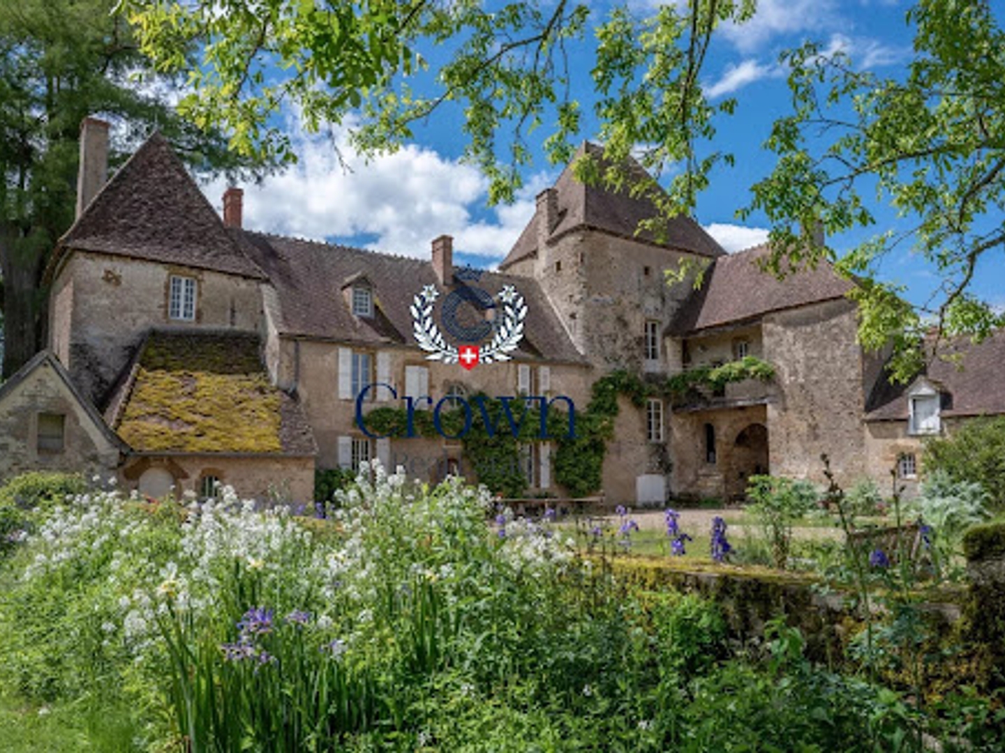Maison à vendre - 8 pièces - 285m2 - Château-Chinon (58120)