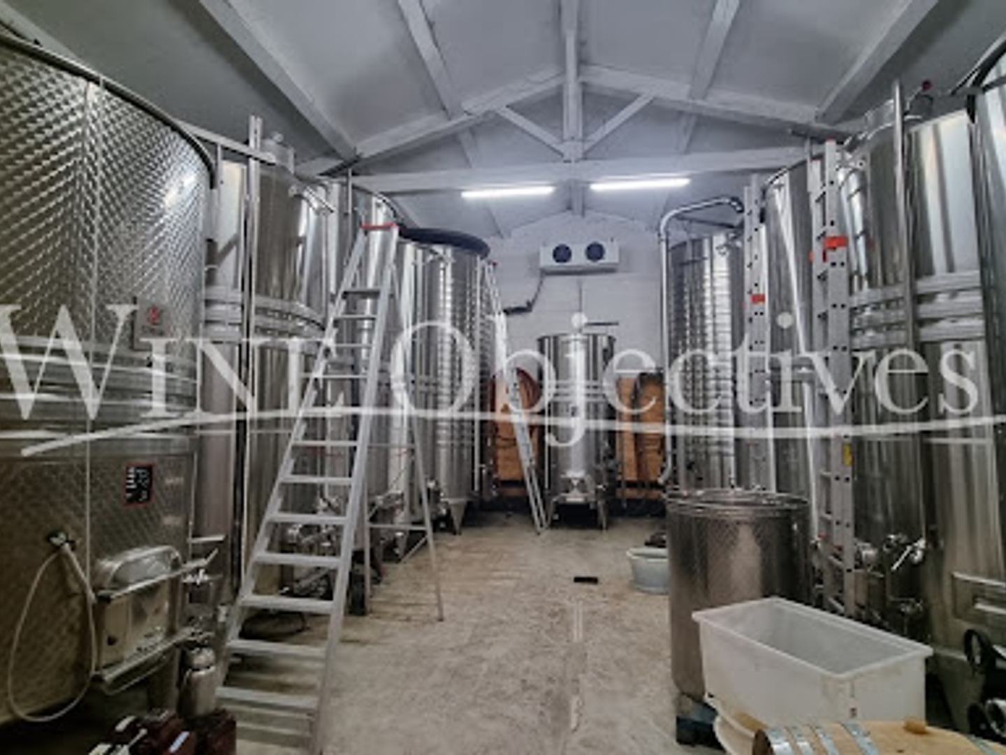 Terrain à vendre - 180000m2 - Avignon (84000)