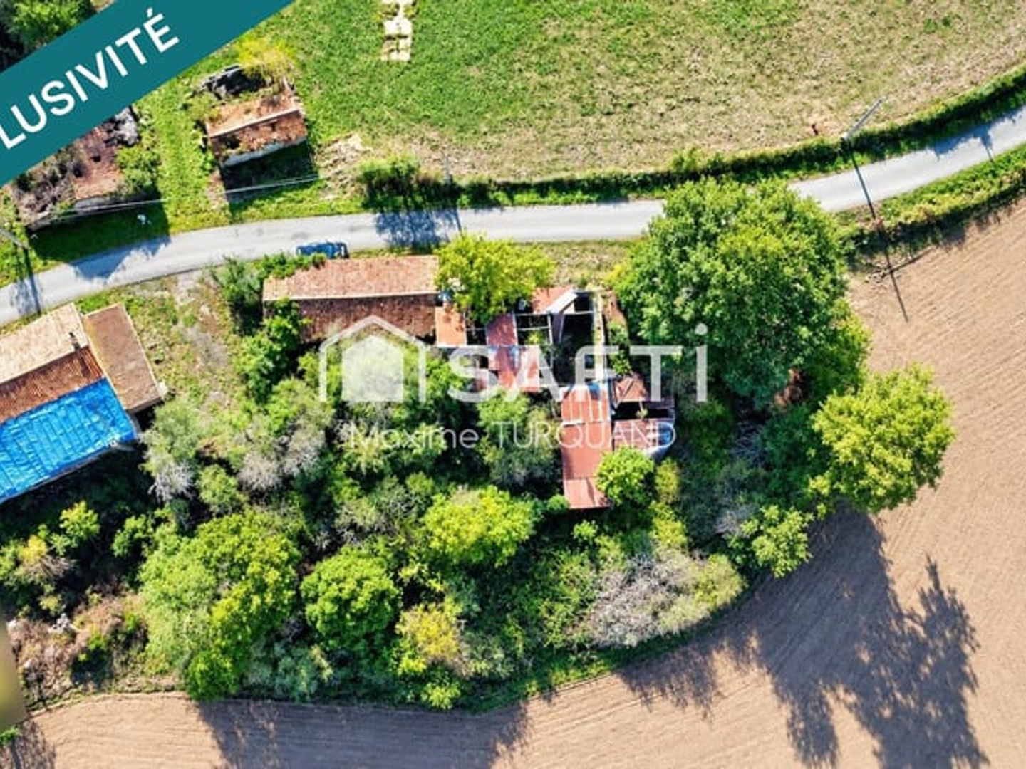 Maison à vendre - 4 pièces - 150m2 - Neuvy-Bouin (79130)