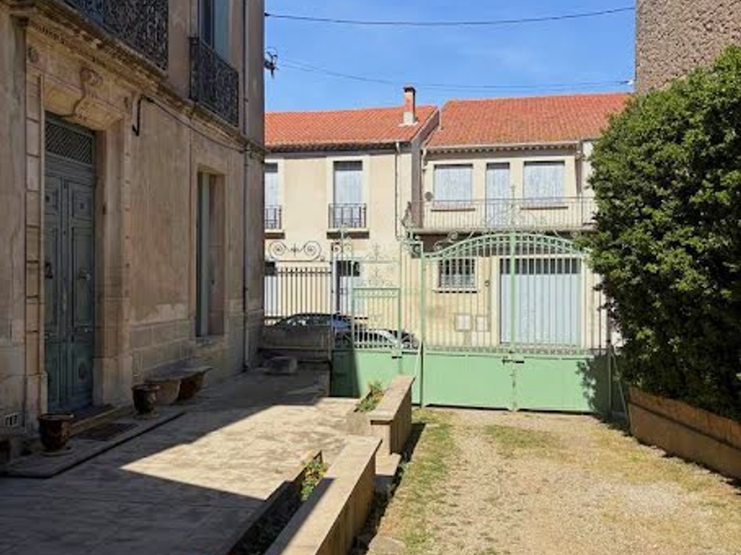 Maison à vendre - 7 pièces - 210m2 - Maraussan (34370)