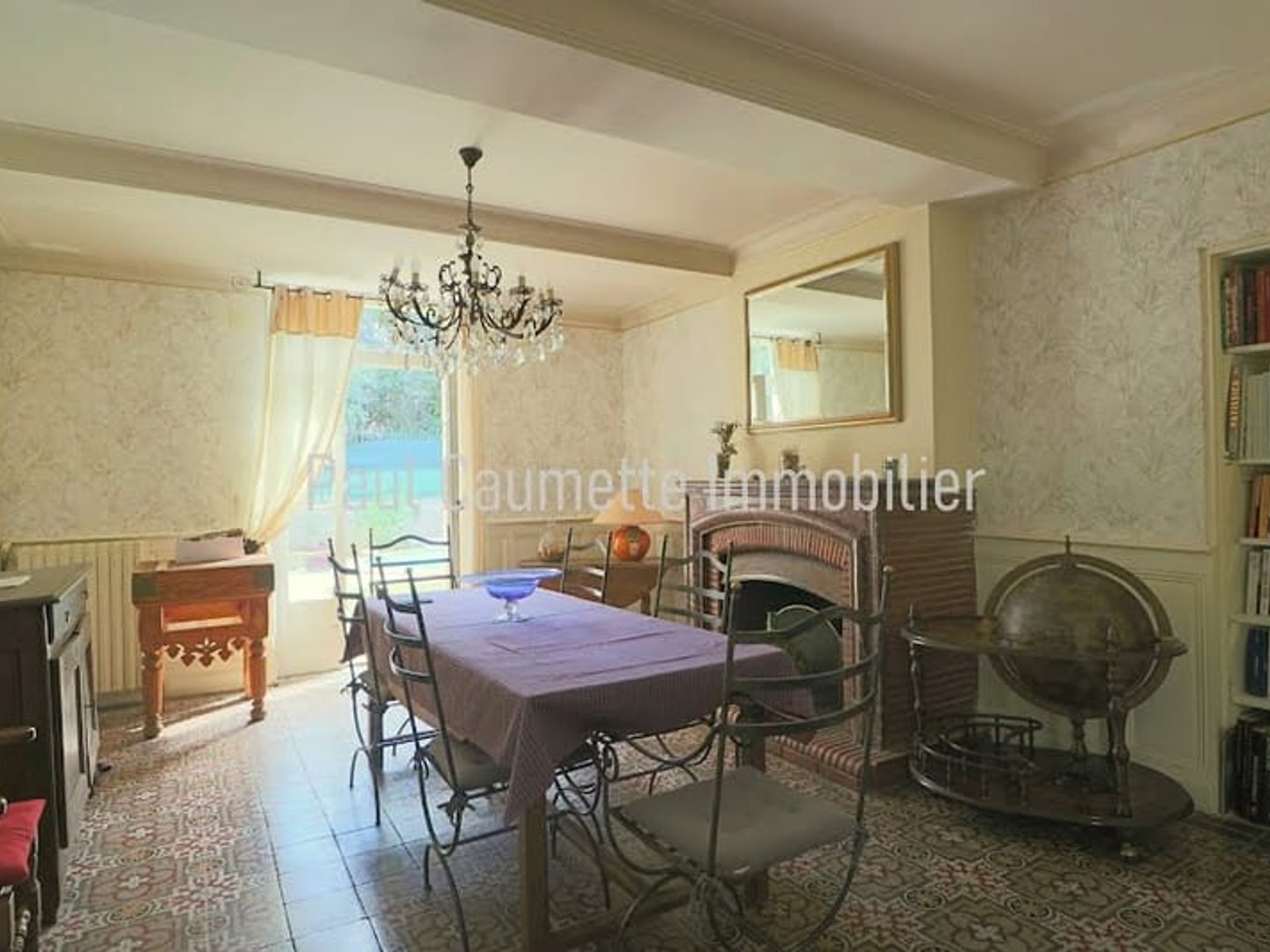 Maison à vendre - 7 pièces - 210m2 - Maraussan (34370)