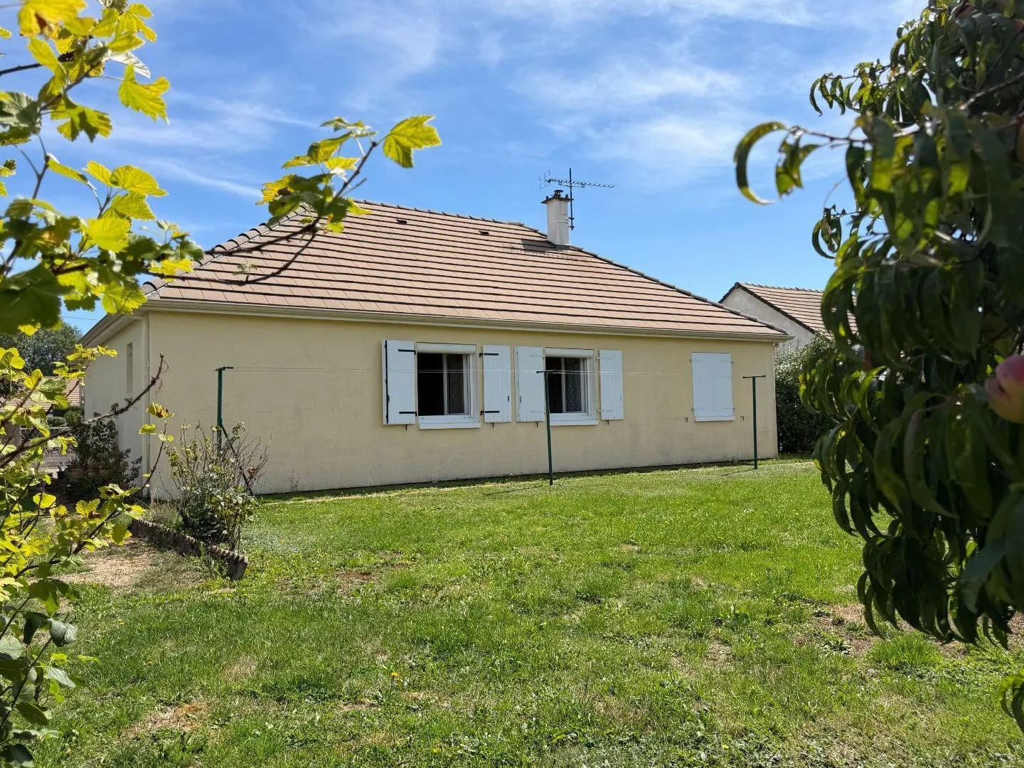 Maison à vendre - 5 pièces - 76m2 - Anglards-De-Salers (15380)