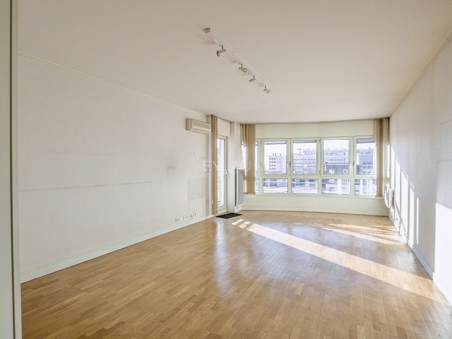 Appartement à vendre - 3 pièces - 73m2 - Paris 14e (75014)