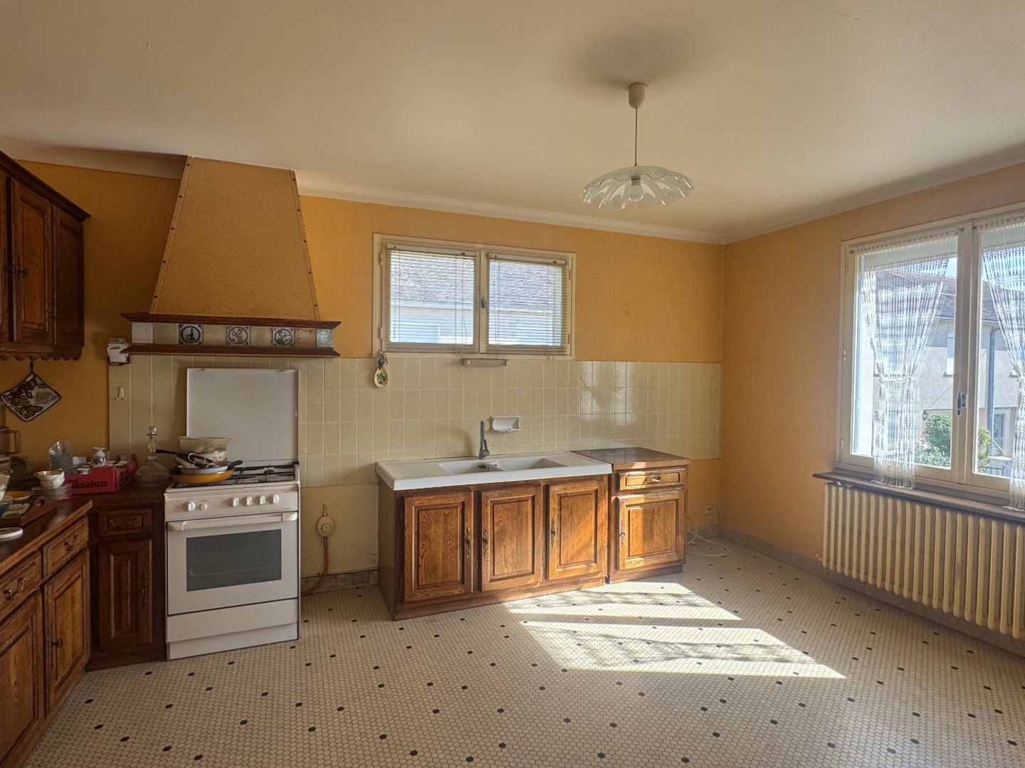 Maison à vendre - 4 pièces - 115m2 - Lencloître (86140)