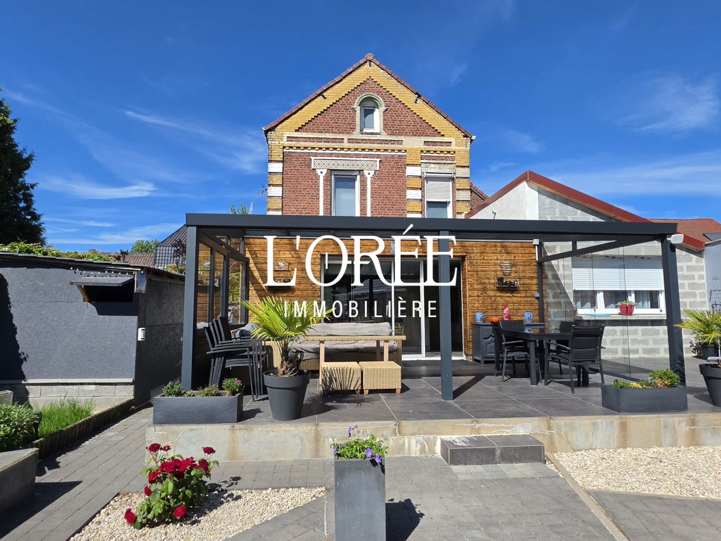 Immeuble à vendre - 297m2 - Douvrin (62138)