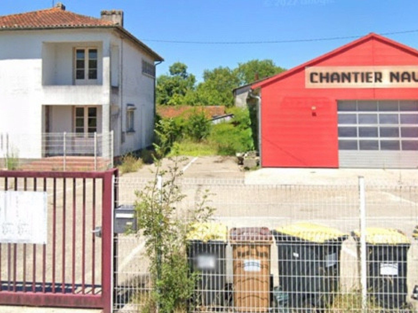 GARAGE AUTOMOBILE LOUÉ