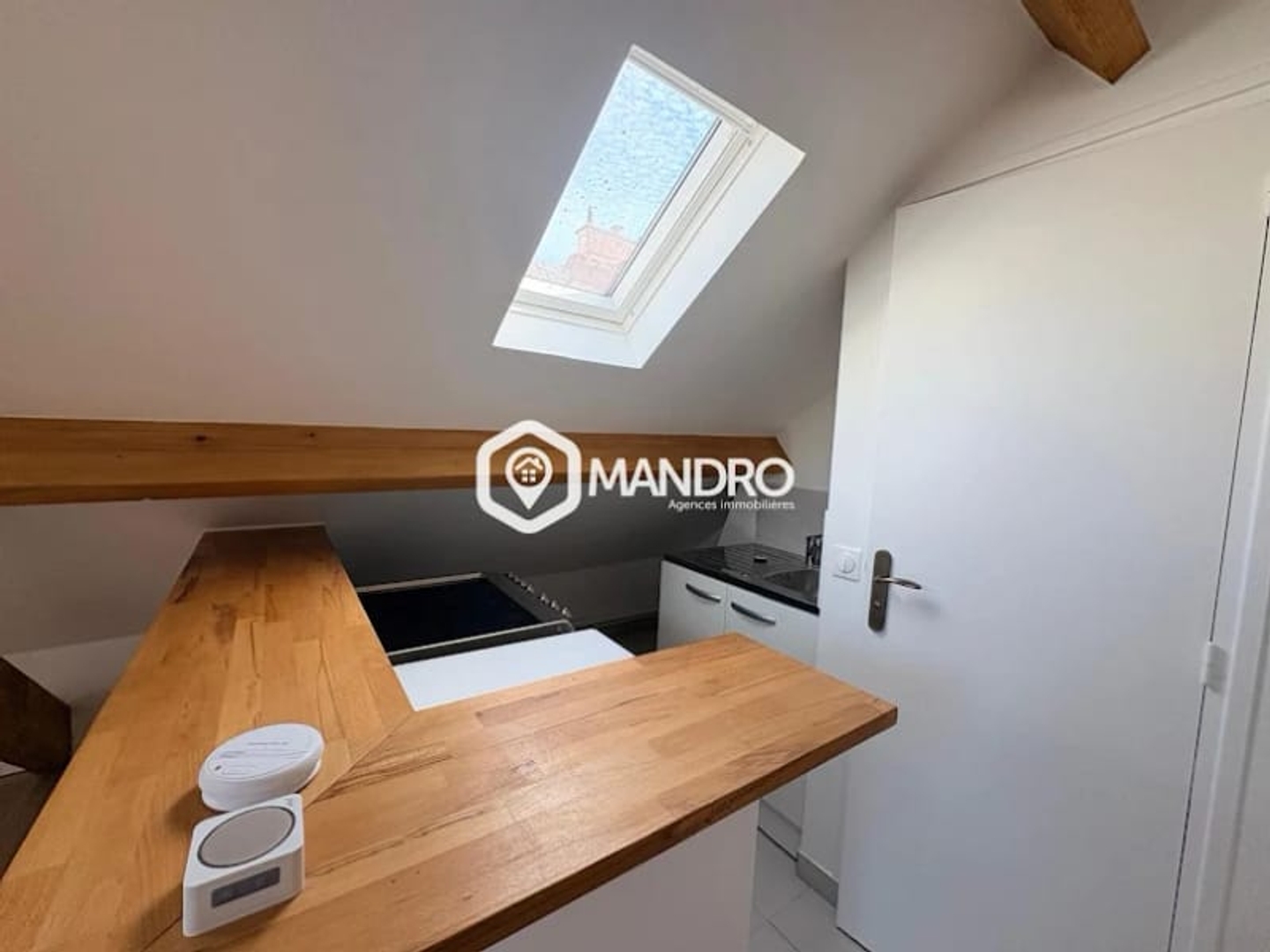 Appartement à vendre - 1 pièce - 11m2 - Lagny-Sur-Marne (77400)