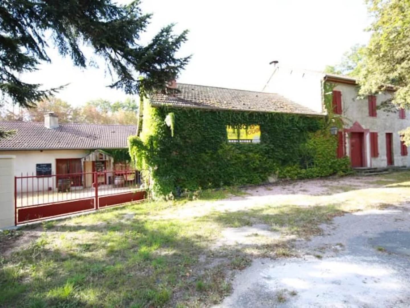 Maison 9 pièces 450 m²