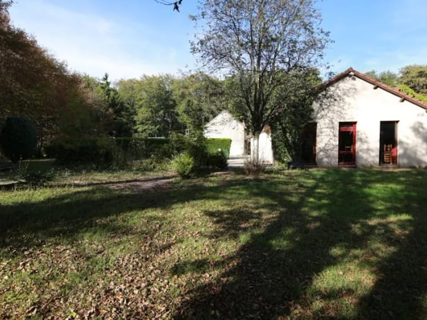 Maison à vendre - 9 pièces - 450m2 - Marmagne (71710)