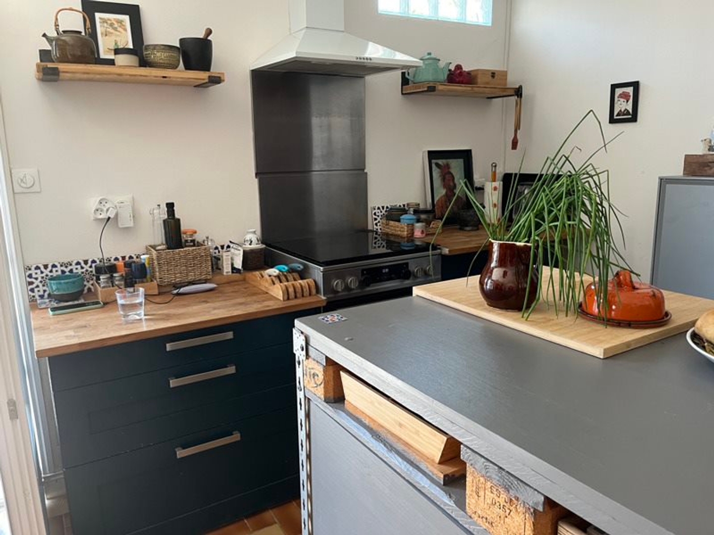 Maison à vendre - 3 pièces - 97m2 - Rioux-Martin (16210)
