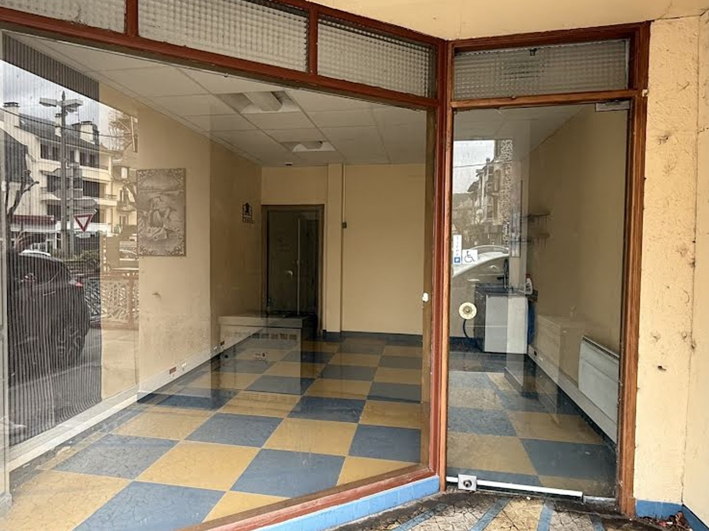 Local 2 pièces 30 m²