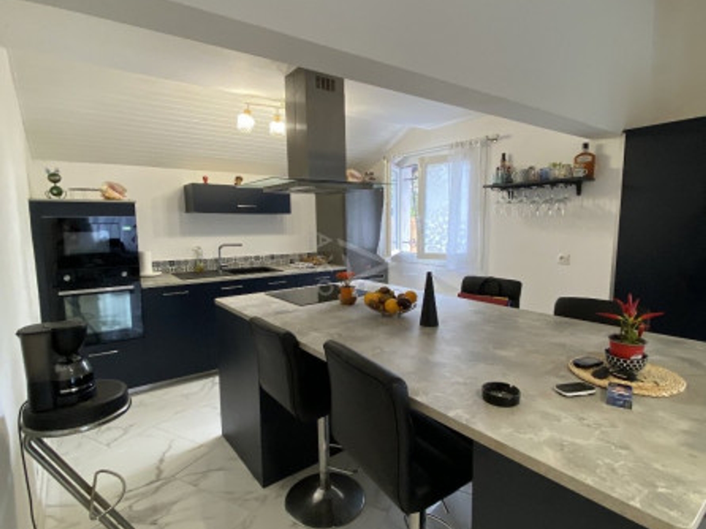 Maison à vendre - 4 pièces - 142m2 - Cabanac-Et-Villag... (33650)