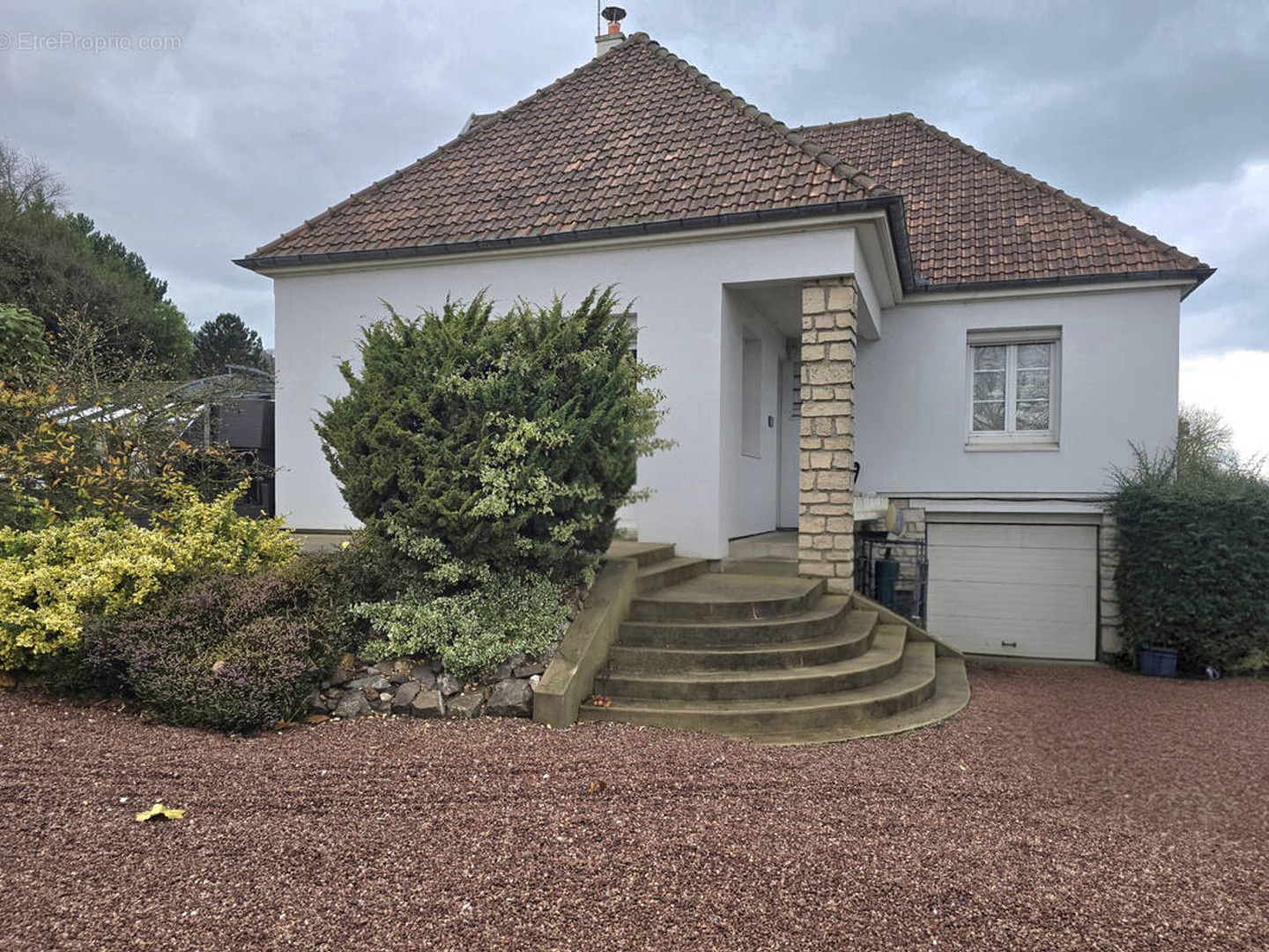 Grande maison individuelle- eu 76260