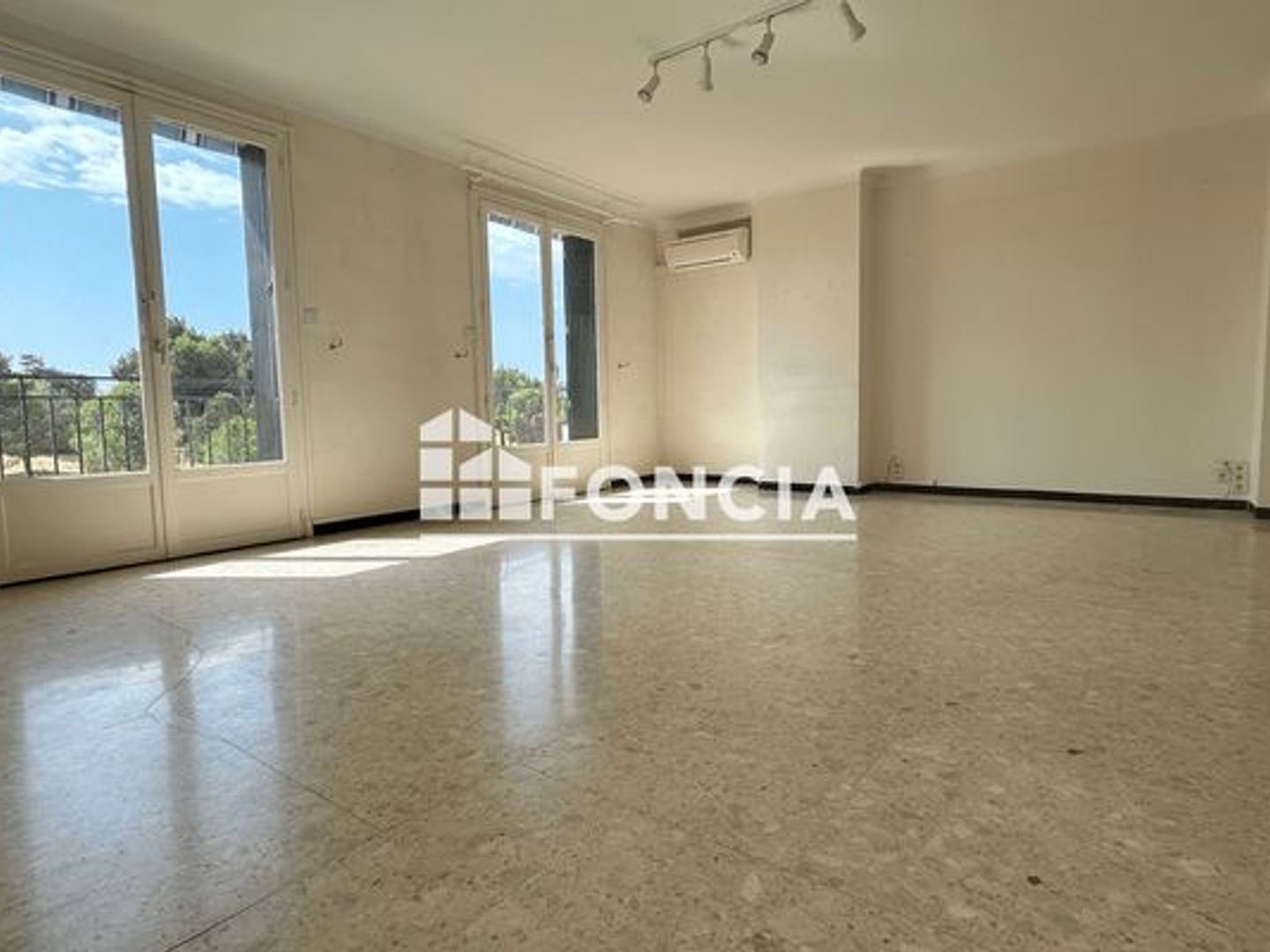 Appartement à vendre - 4 pièces - 94m2 - Perpignan (66000)