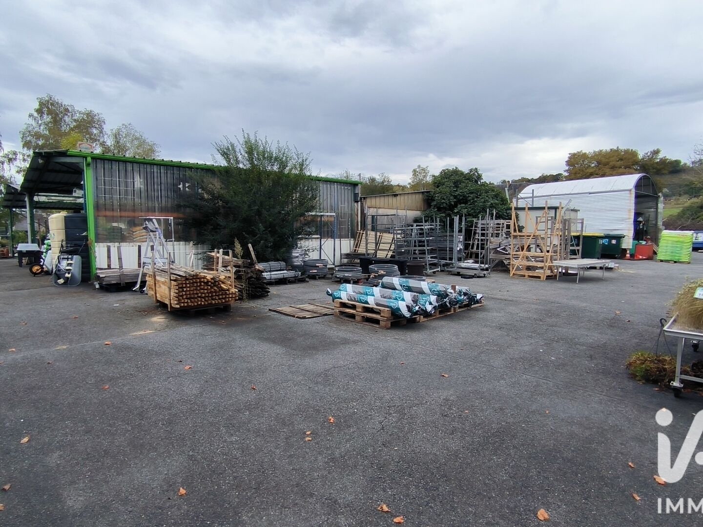 Magasin à vendre - 1 pièce - 630m2 - Monein (64360)