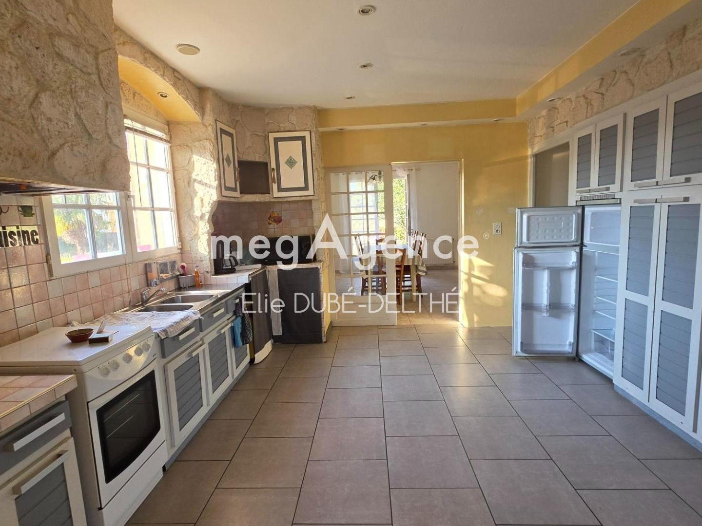Maison à vendre - 7 pièces - 148m2 - Thiré (85210)