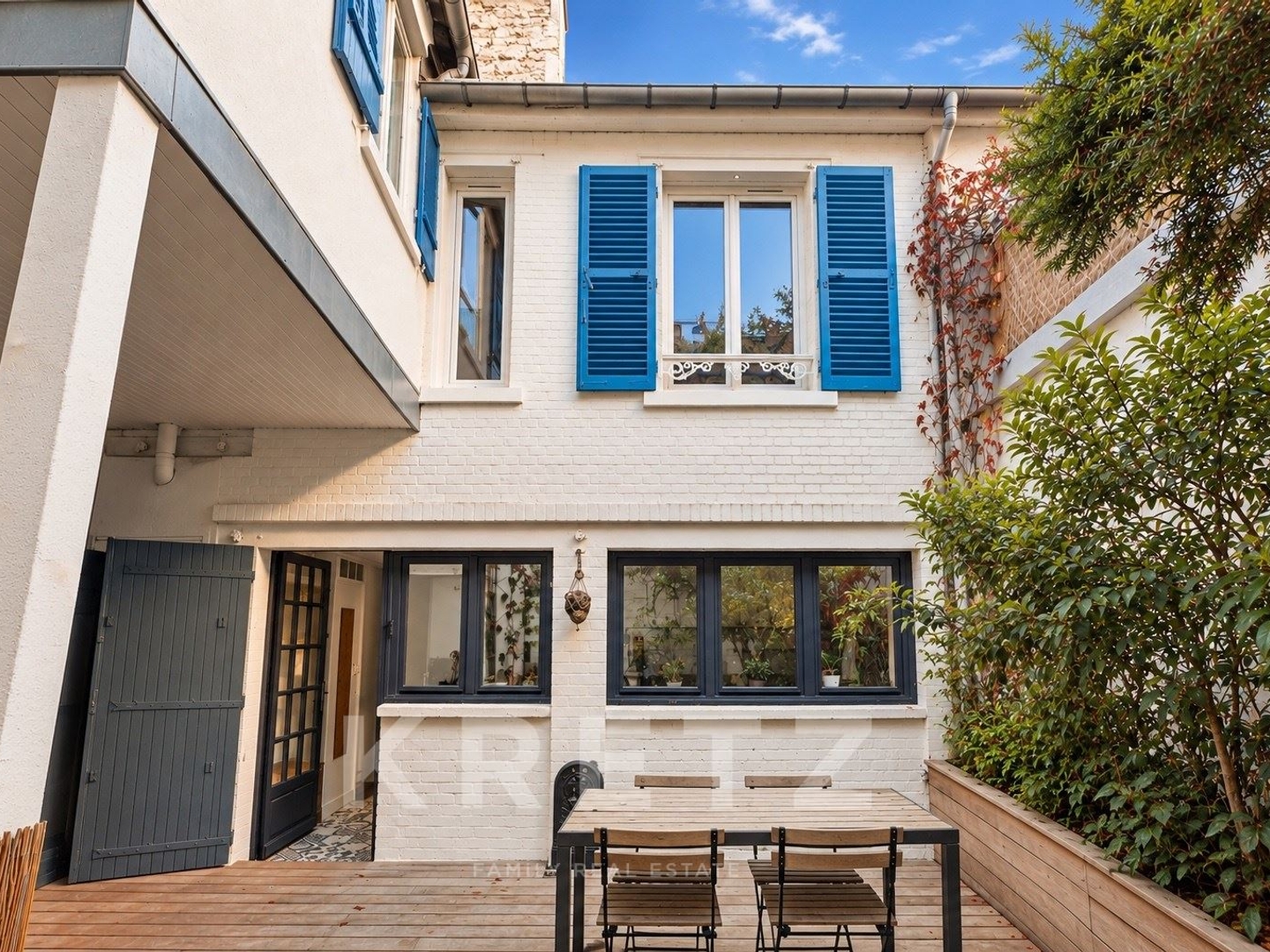 Maison de ville de charme avec terrasse végétalisée - Paris 12e