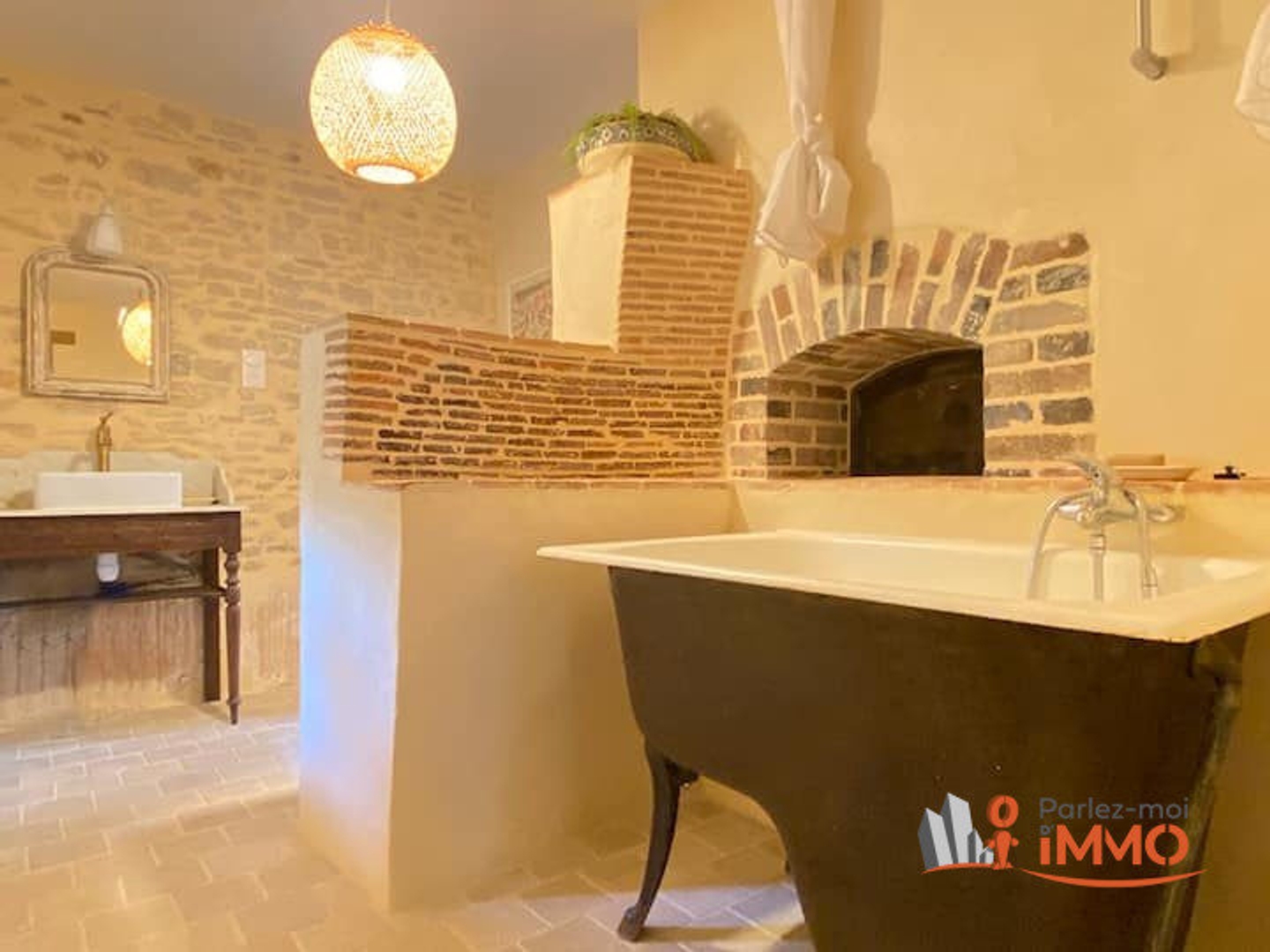Immeuble à vendre - 9 pièces - 160m2 - Sougères-En-Puisaye (89520)