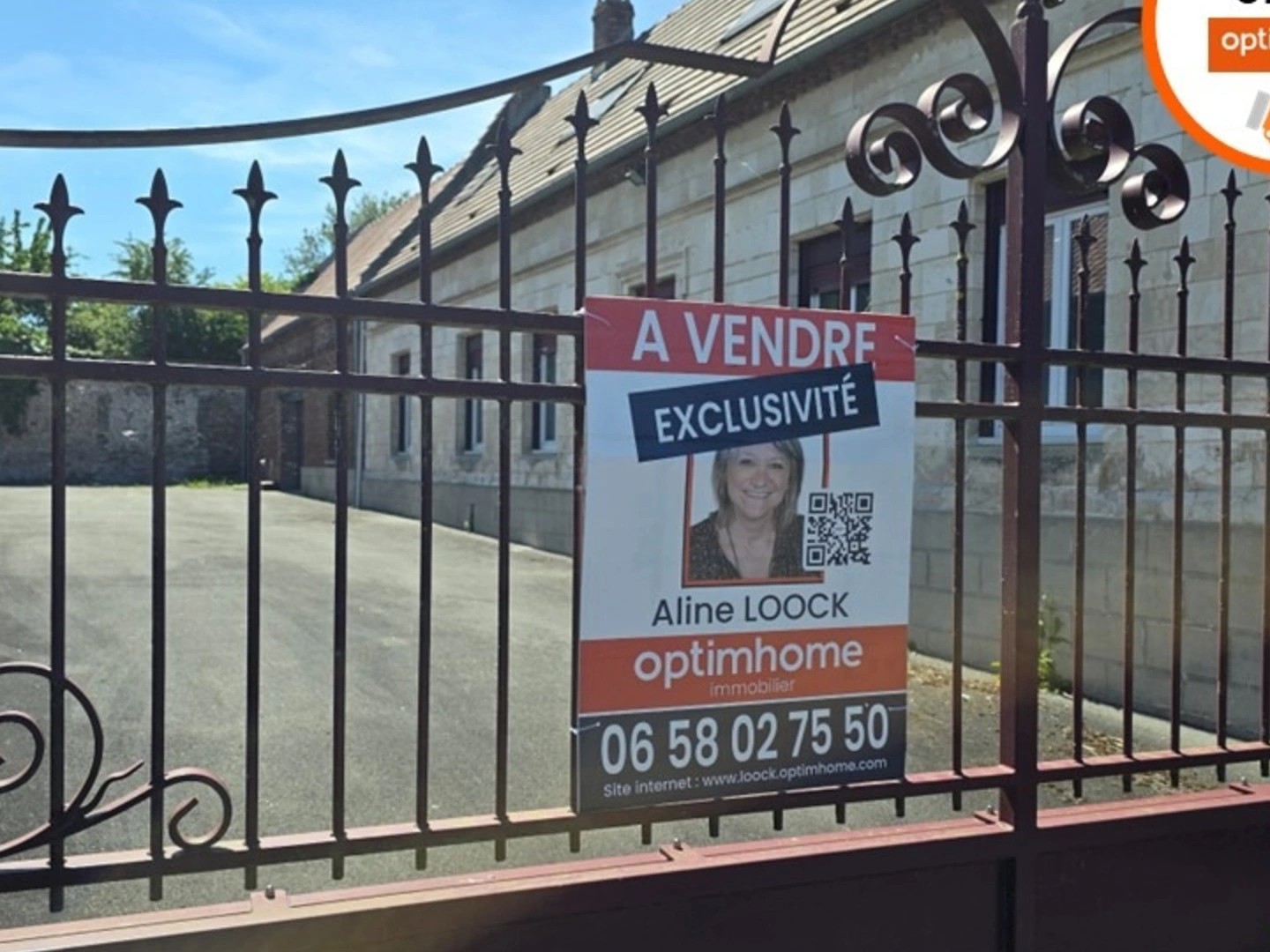 LONGERE EN PIERRES SEMI PLAIN-PIED 92 m² GARAGE GRANGE DEPENDANCE