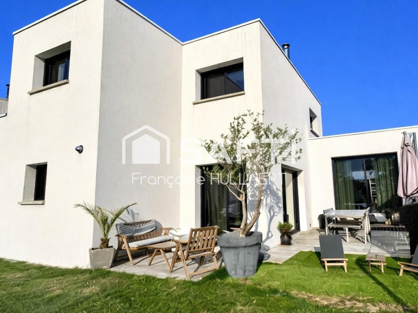 Maison contemporaine de 2020 - Bourg de Theix-Noyalo
