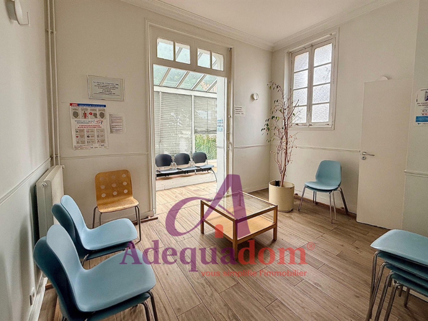 Maison à vendre - 18 pièces - 387m2 - Colombes (92700)