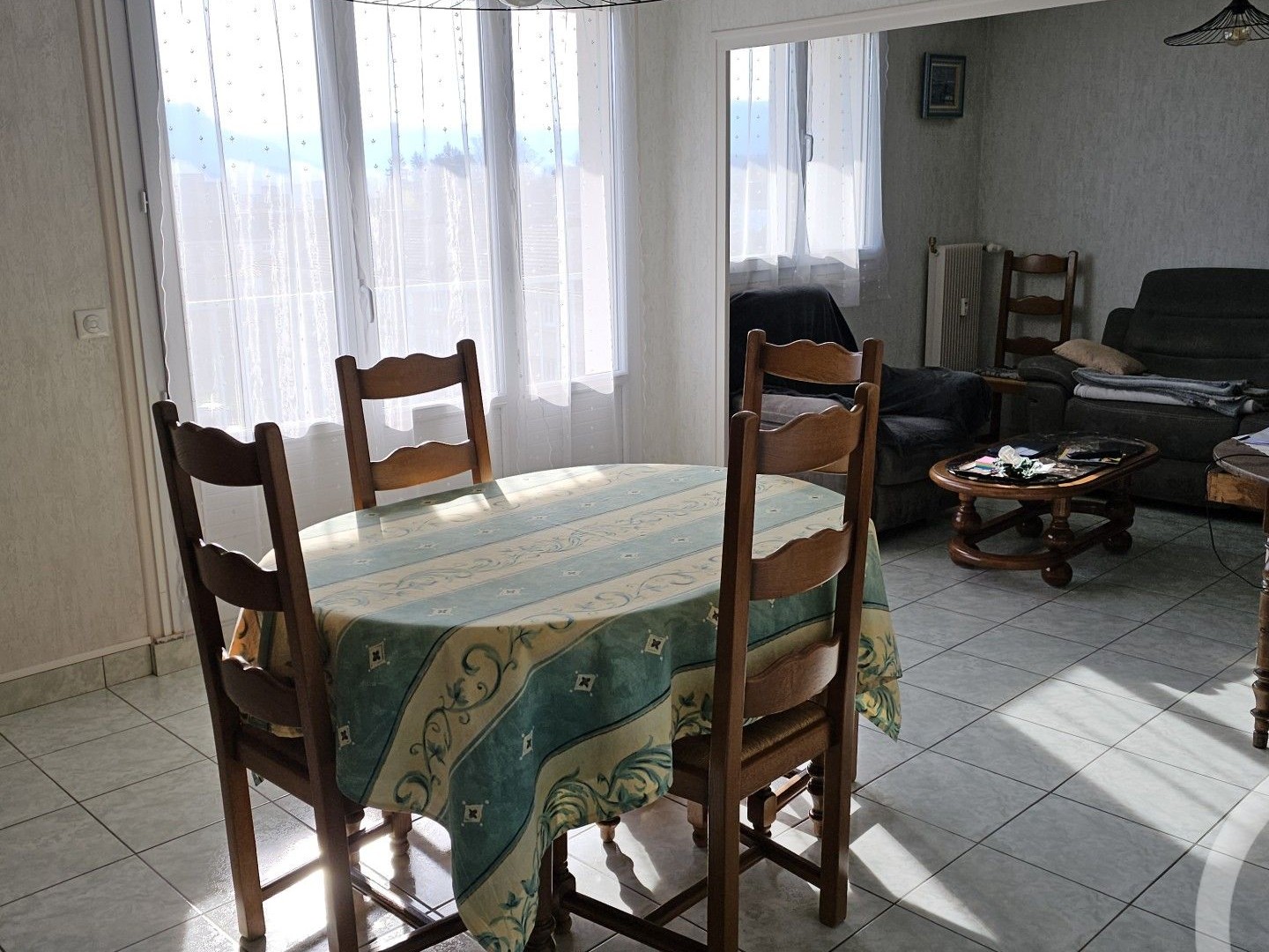 Appartement à vendre - 5 pièces - 82m2 - Lons-Le-Saunier (39000)