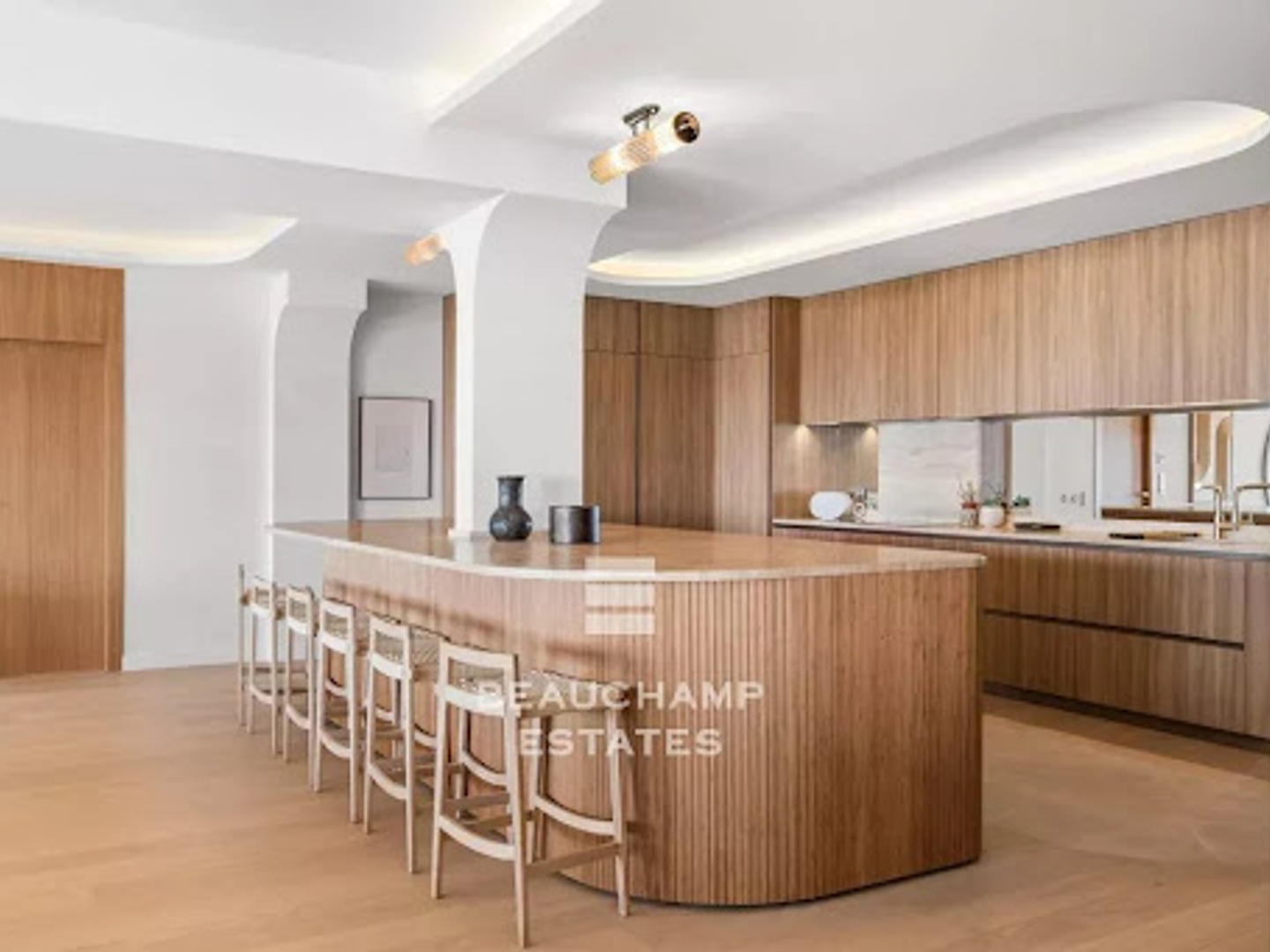 Appartement 7 pièces 315 m²