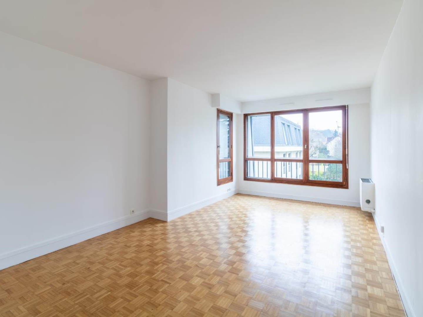 Vends appartement récent - 96.6 m² - 5 pièces, 4 chambres - Versailles 78000