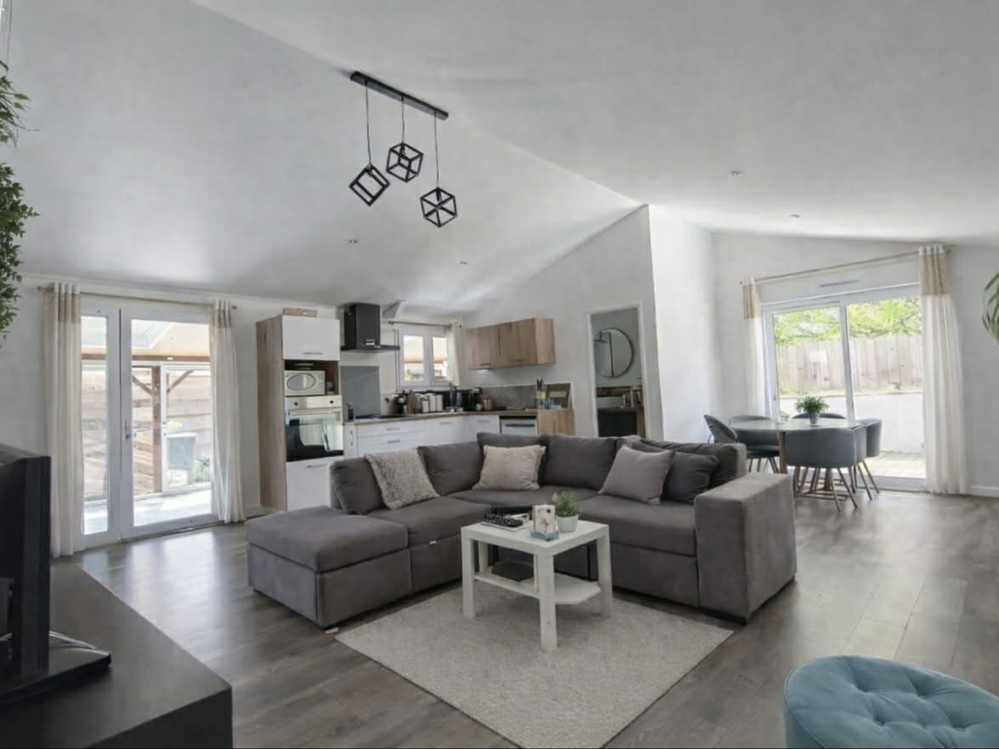 Maison 7 pièces 171 m²