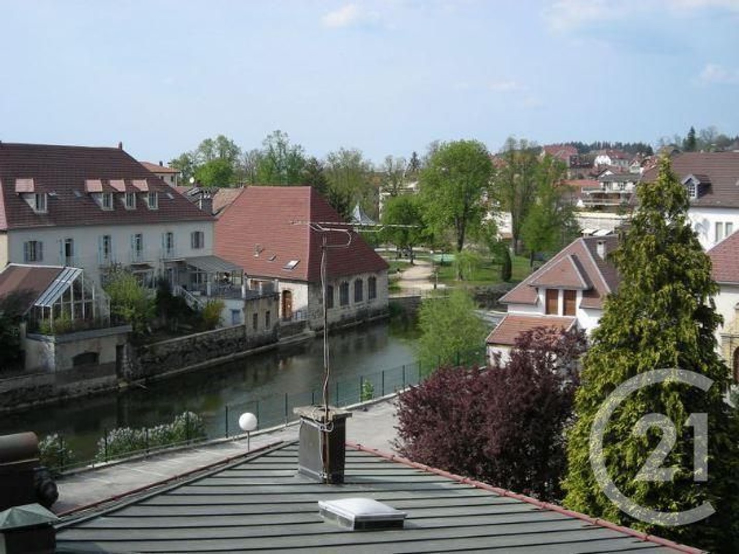 Appartement à vendre - 5 pièces - 134m2 - Pontarlier (25300)