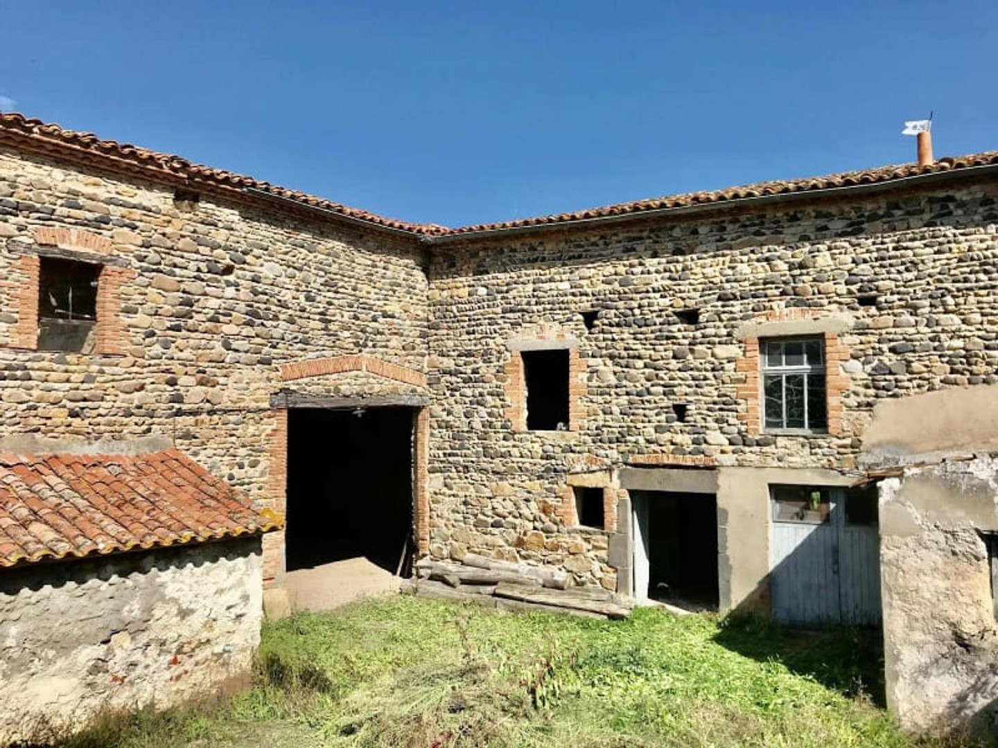 Maison 5 pièces 400 m²