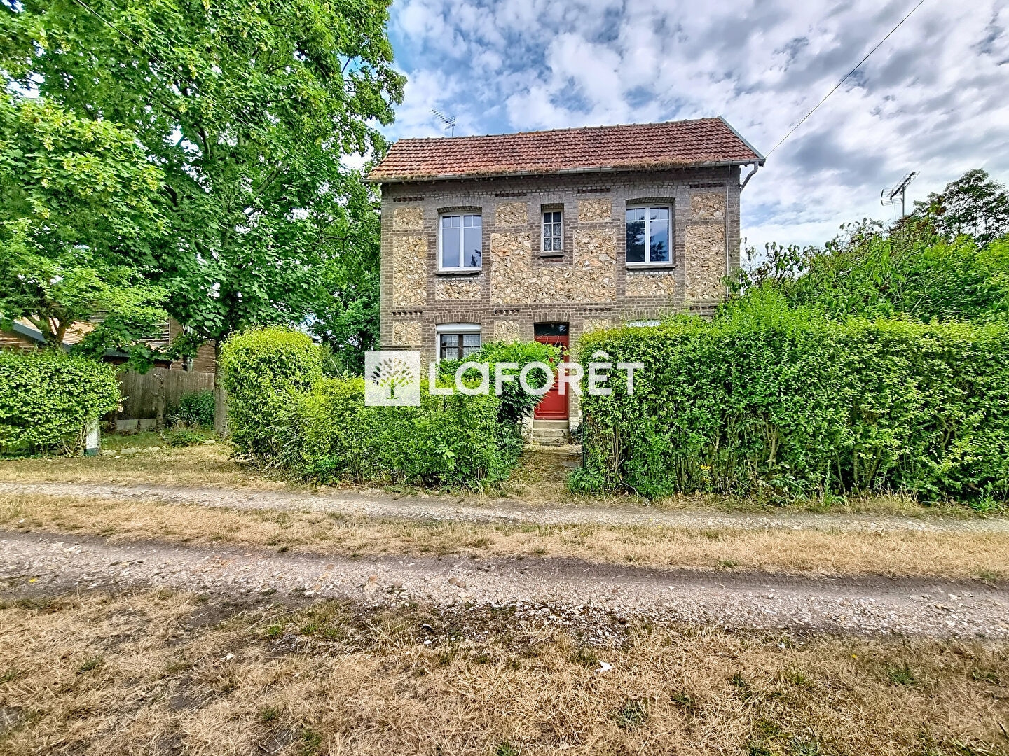 Maison à vendre - 4 pièces - 85m2 - Saint-Étienne-Du-... (76800)