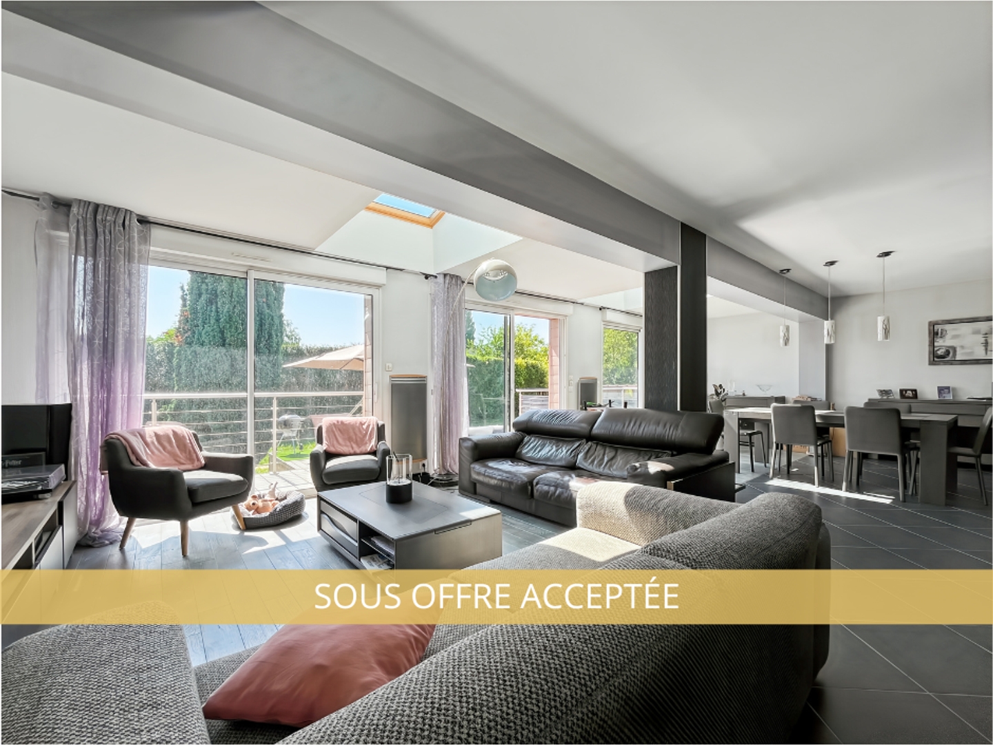 Maison individuelle - Sous-sol total - Grand jardin