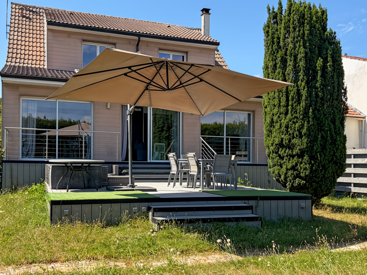 Maison à vendre - 7 pièces - 185m2 - Servon (77170)
