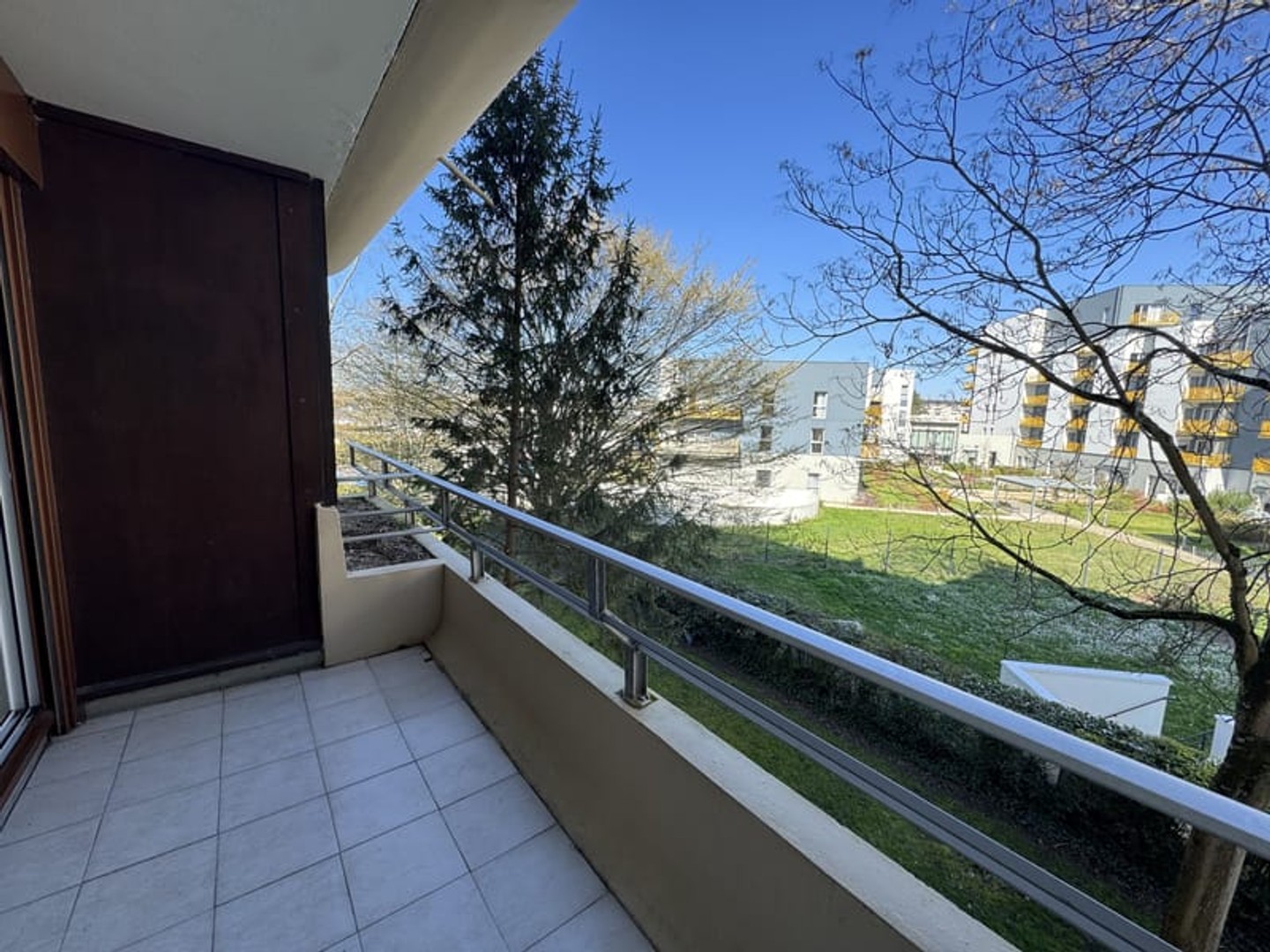 ANGERS Quartier ORGEMONT - Appartement T2 avec Balcon - ascenseur et garage