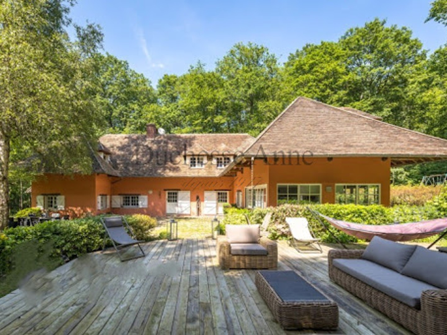 Maison 12 pièces 294 m²