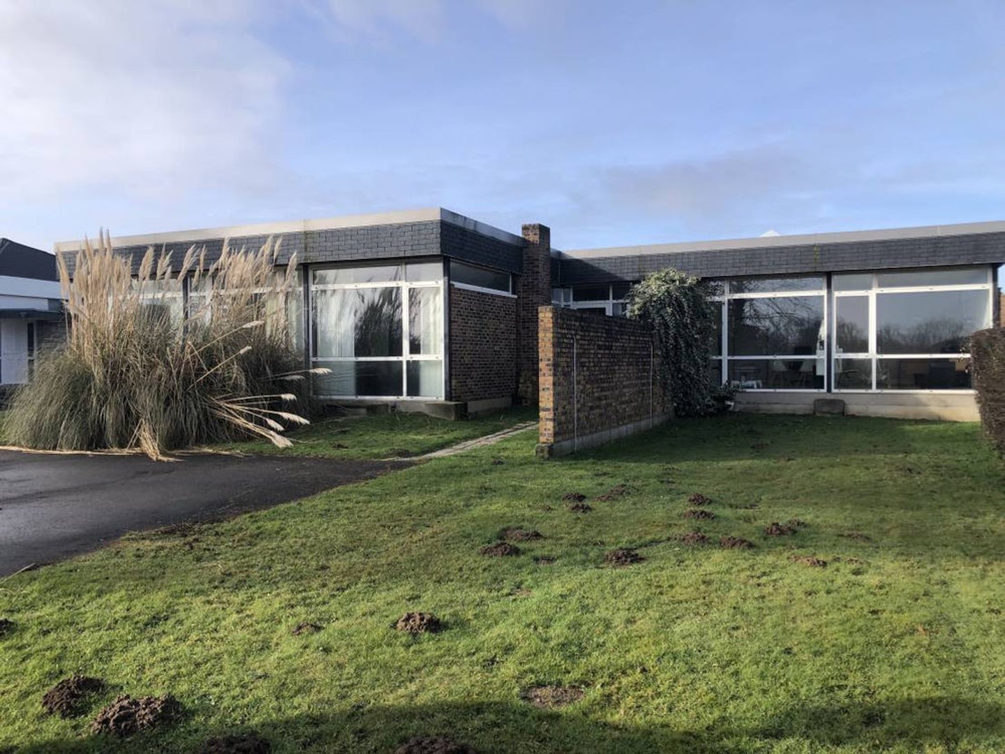 Vente / Local commercial - 250 m²