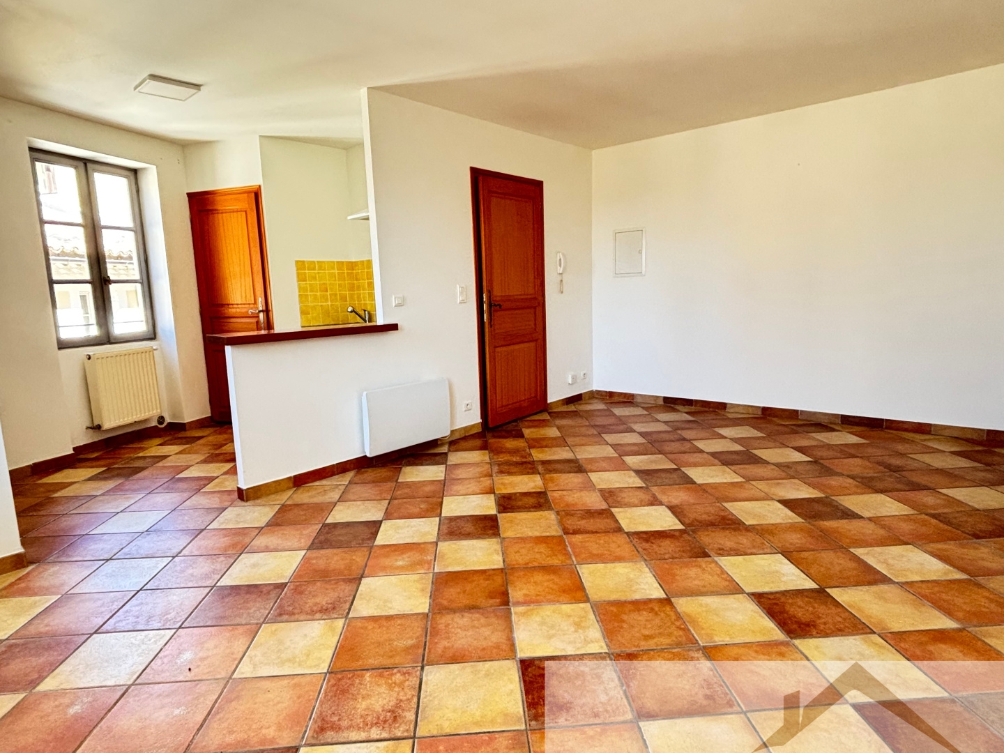 Appartement T2 dans immeuble de charme à Pont-St-Esprit