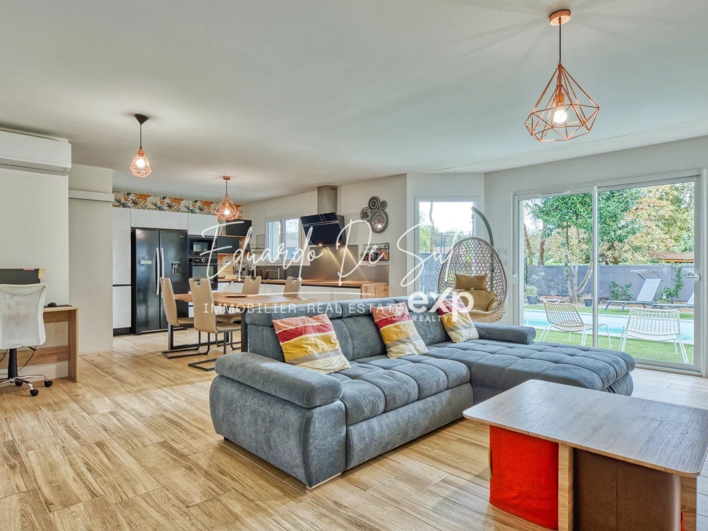 Maison à vendre - 6 pièces - 113m2 - Arsac (33460)