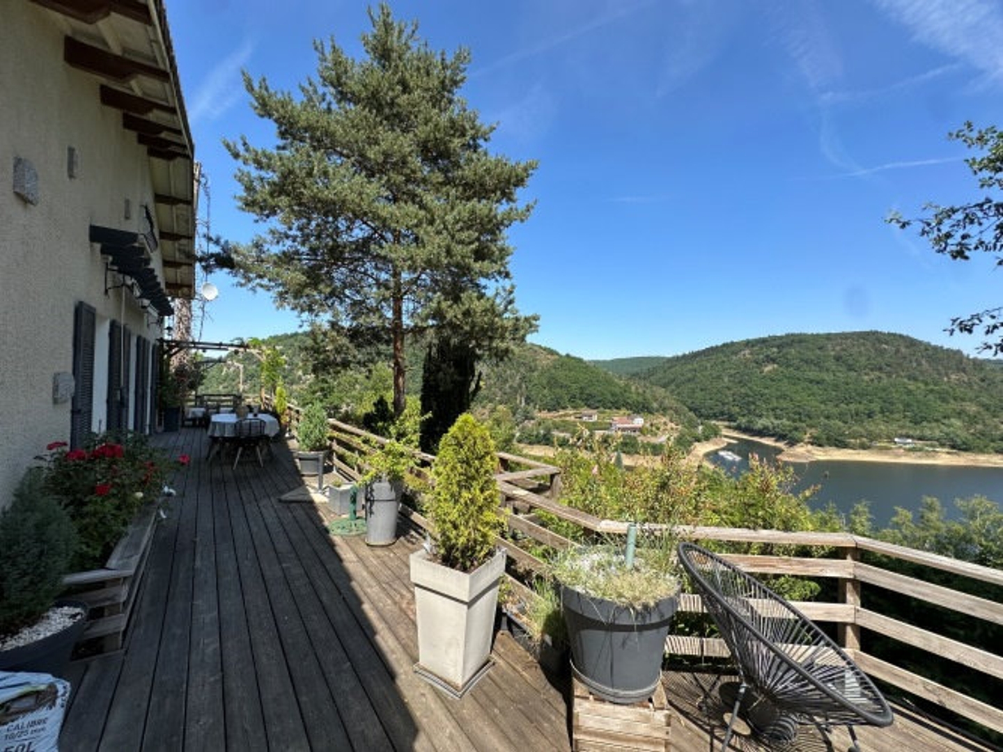 Maison à vendre - 10 pièces - 175m2 - Miremont (63380)