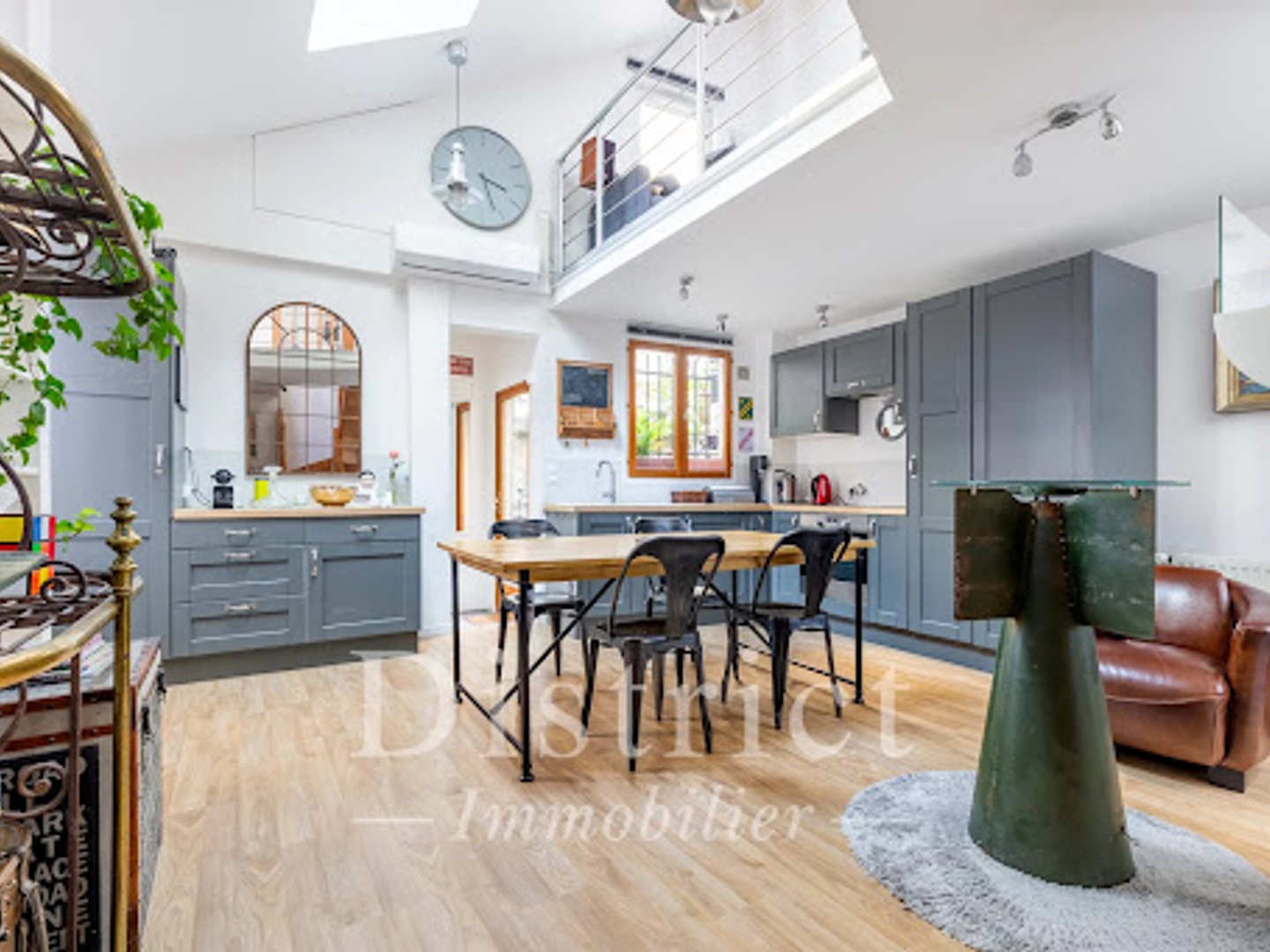 Appartement 6 pièces 125 m²