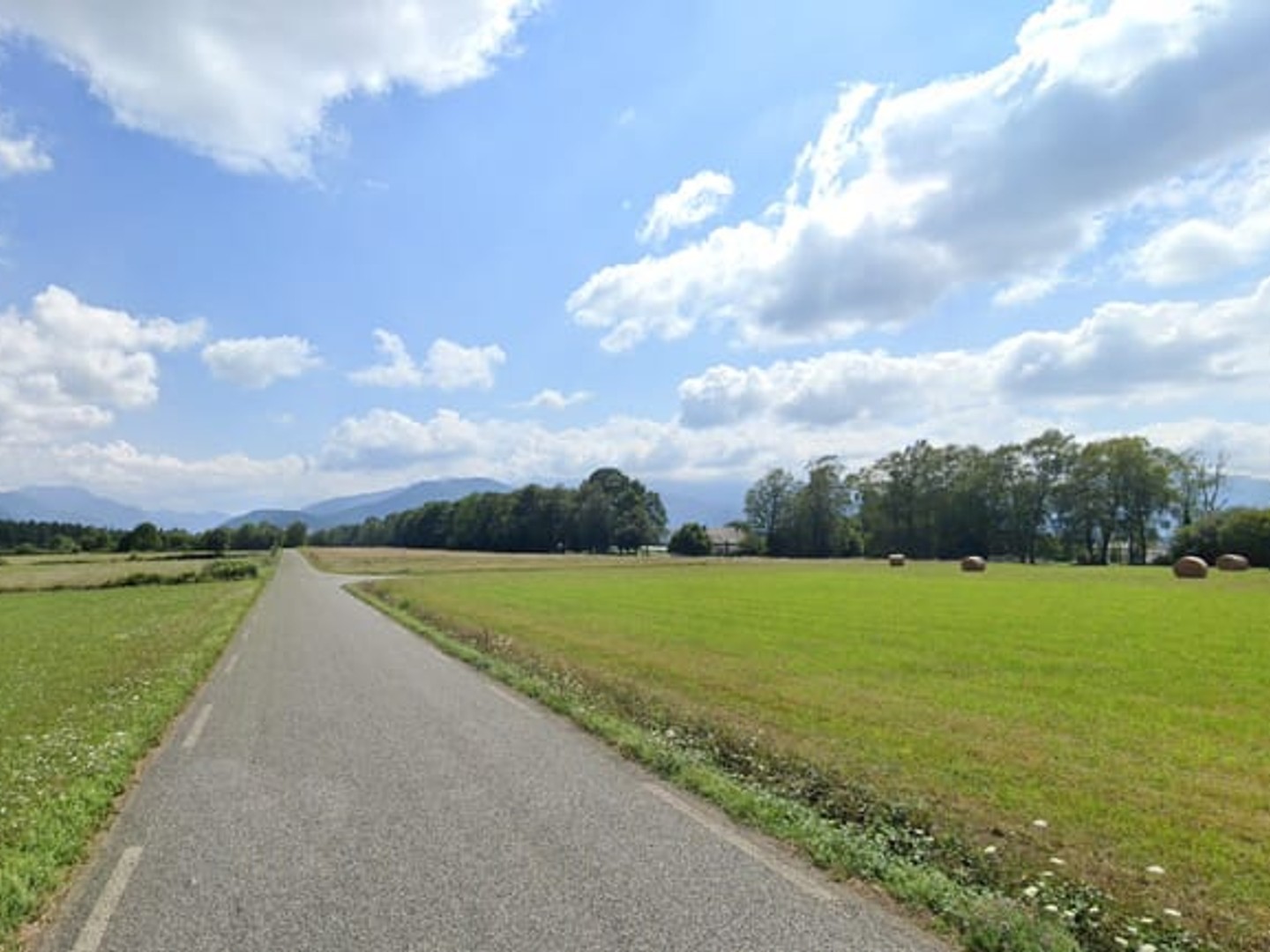 TERRAIN CONSTRUCTIBLE - VUE PYRENEES
