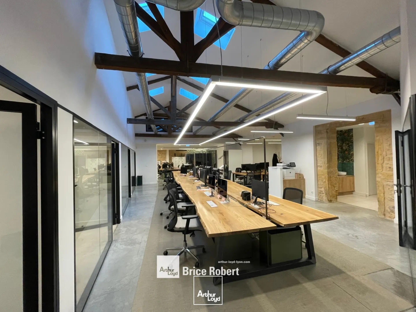 Bureaux à vendre - 626m2 - Lyon 9e (69009)