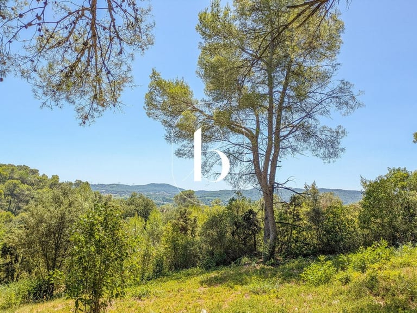Maison à vendre - 7 pièces - 140m2 - Goudargues (30630)