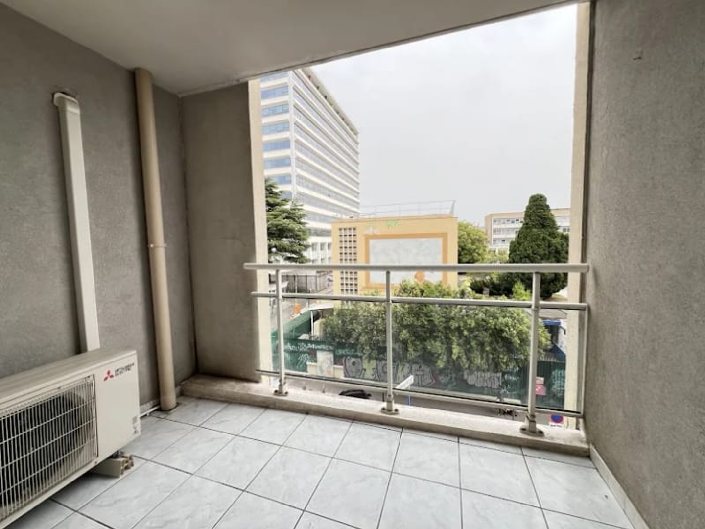 Appartement à vendre - 2 pièces - 41m2 - Marseille 5e (13005)