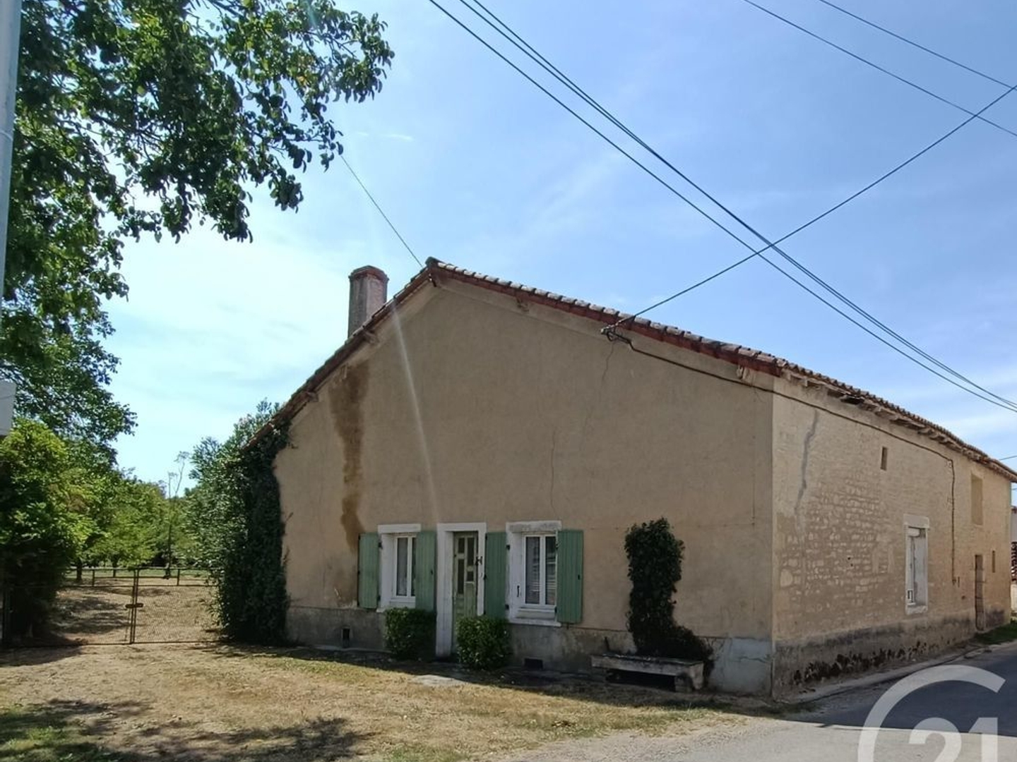 Maison 4 pièces 257 m²