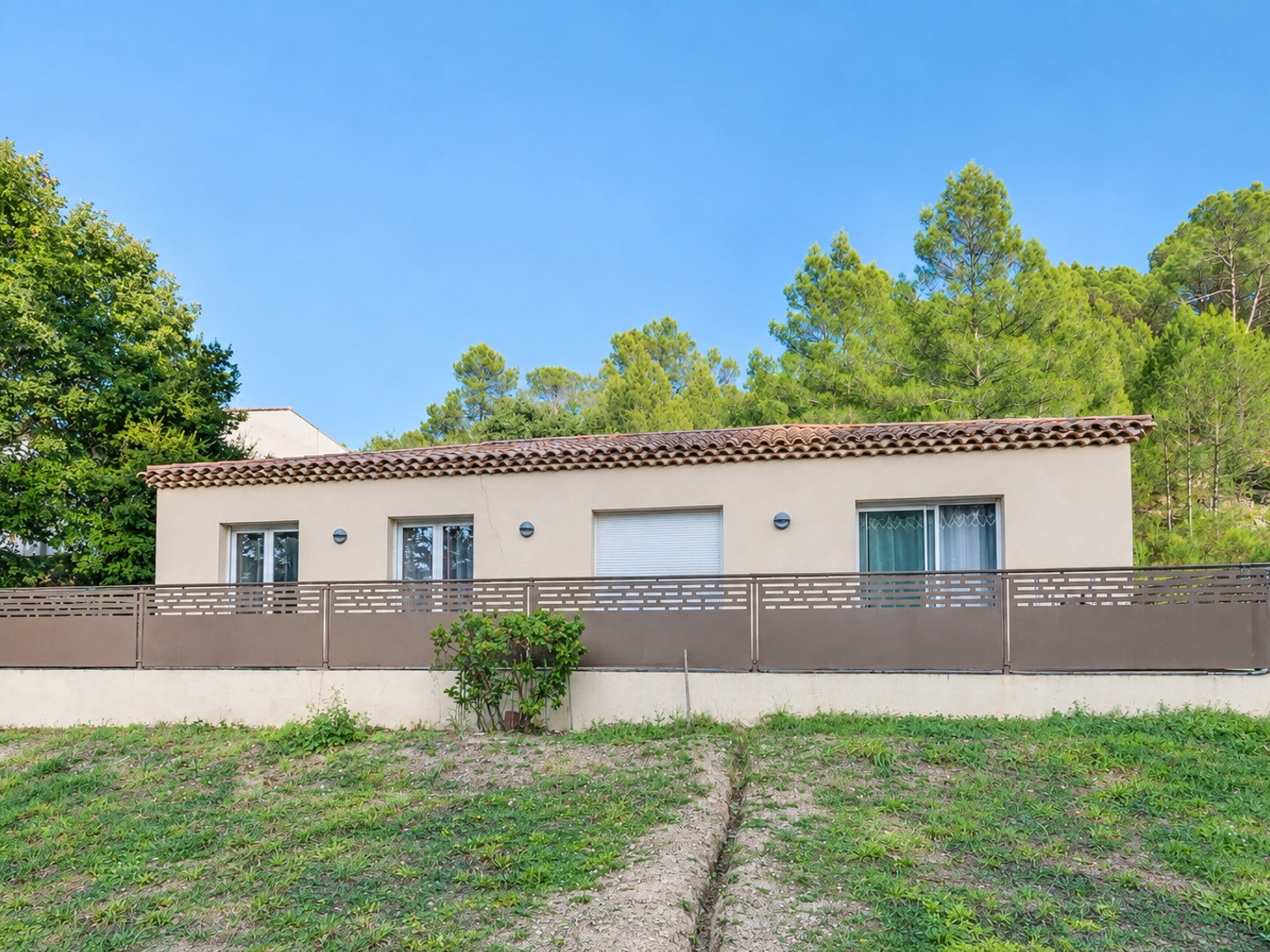 Maison à vendre - 5 pièces - 110m2 - Varages (83670)