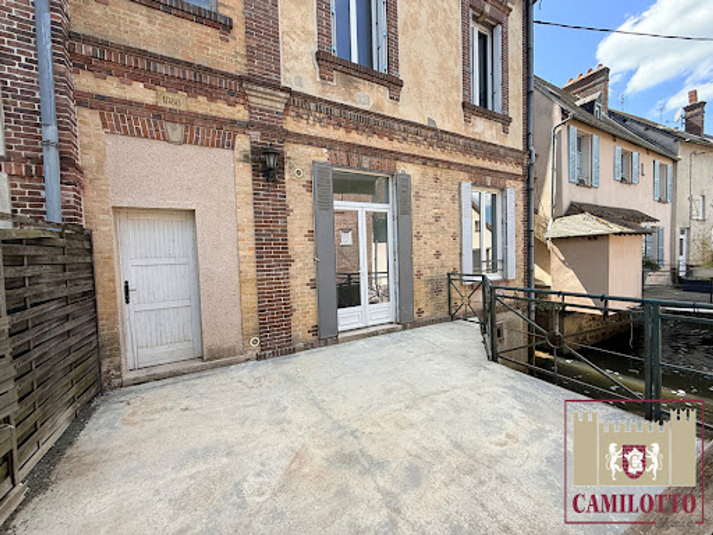 Propriété 6 pièces 125 m²