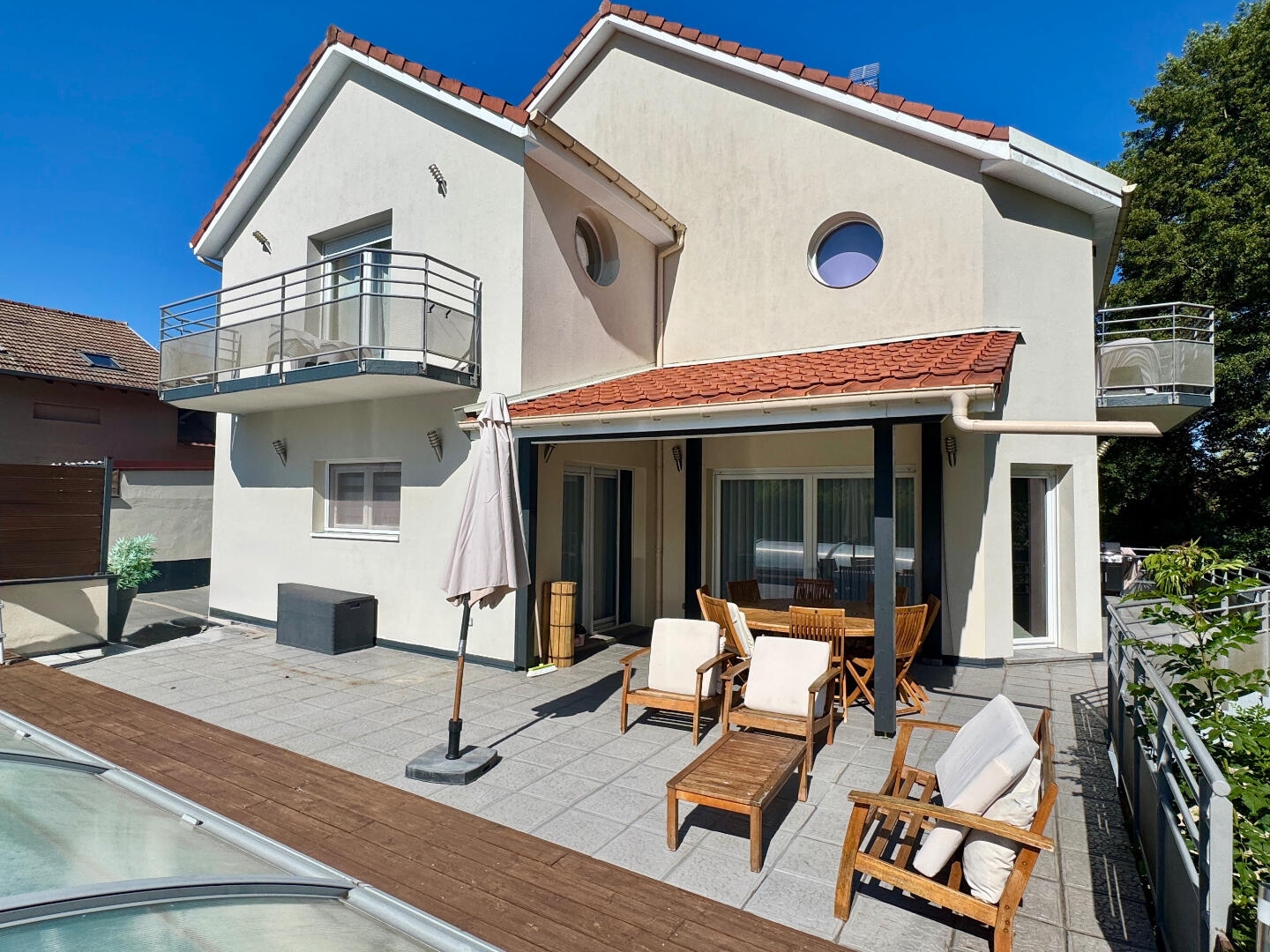 Maison à vendre - 6 pièces - 255m2 - Châlonvillars (70400)