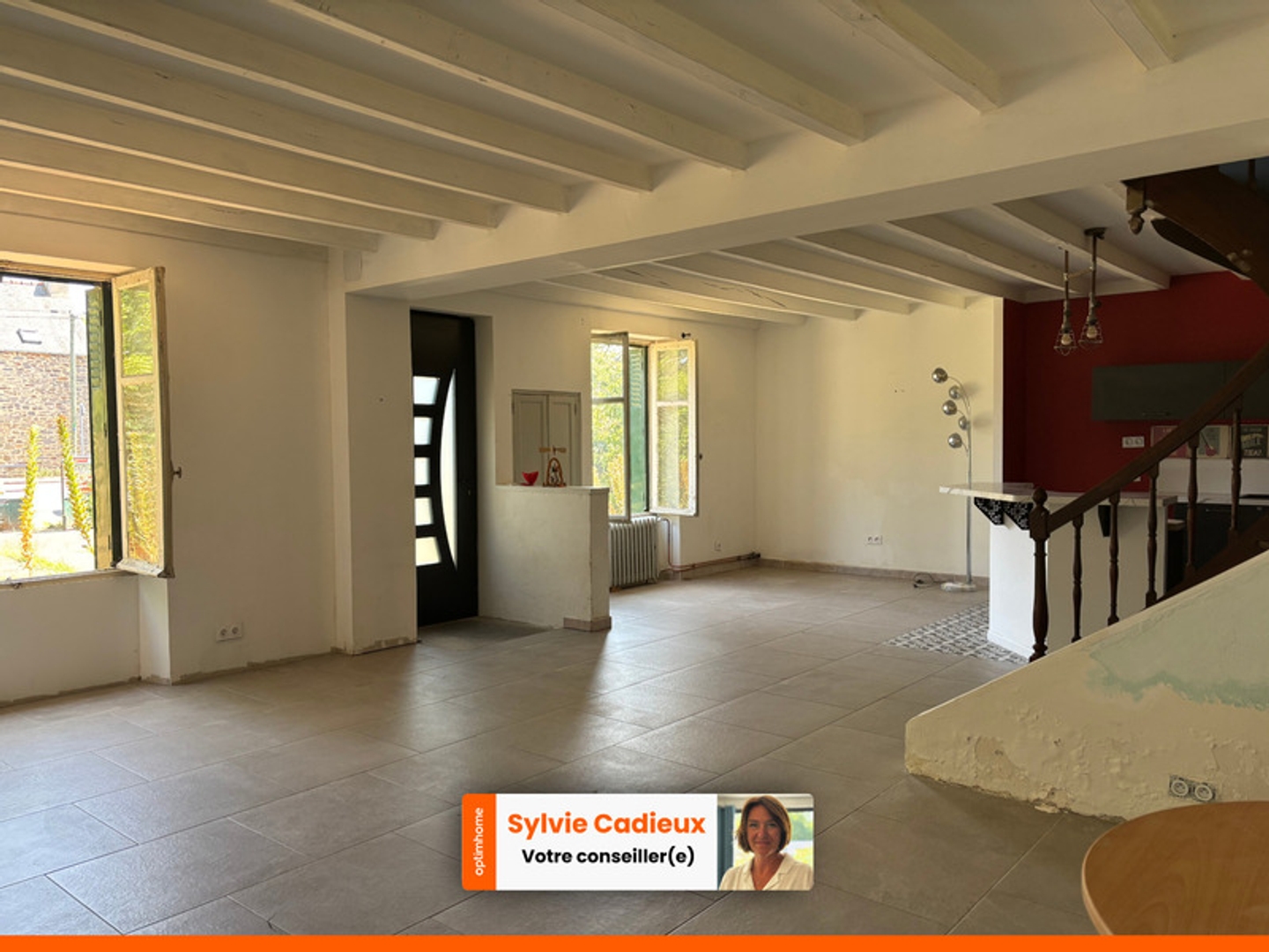 A pieds des commodités - Maison en pierre - 4 chambres, bureau et dressing
